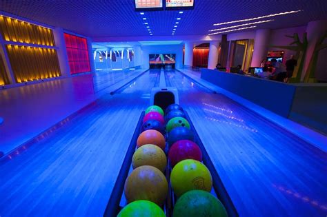 bowling gaming centre in new delhi